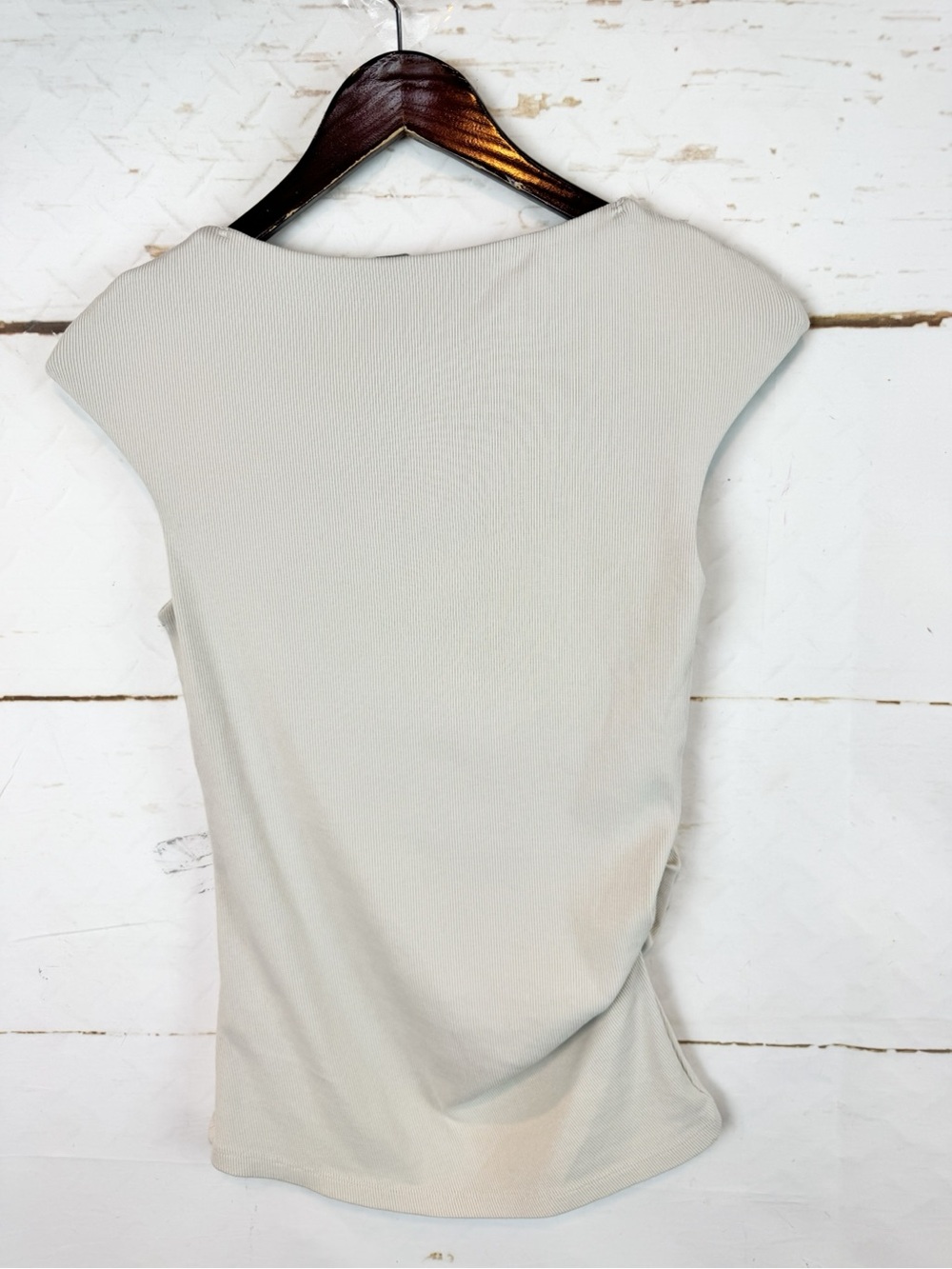 Zara | Ribbed Top w Side Ruching Detail, L - Picture 7 of 8